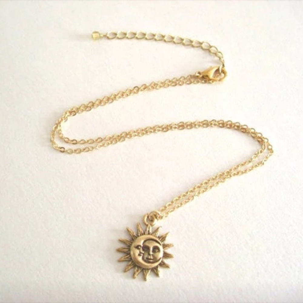 NEW Rustic gold dainty sun & moon charm necklace - Picture 3 of 5